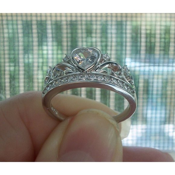 925 STERLING SILVER Heart Crown Tiara Cubic Zirconia Ring - Picture 7 of 16